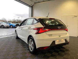 85000 : Hyundai La Roche-sur-Yon - Océane Auto - HYUNDAI i20 Initia - i20 III - Blanc - Boîte manuelle - Essence sans plomb