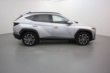 01150 : Stock constructeur - HYUNDAI TUCSON Executive - TUCSON IV - Gris - Boîte automatique - Essence / Courant électrique