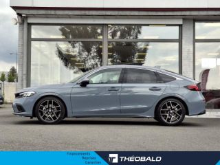 57200 : Hyundai Sarreguemines - Theobald Automobiles - HONDA Civic - Civic - Gris Météore Nacré - Traction - Hybride : Essence/Electrique