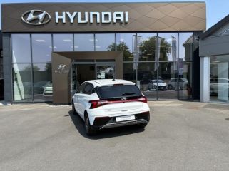 14400 : Hyundai Bayeux - Trajectoire Automobiles - HYUNDAI i20 - i20 - Atlas White - Traction - Essence
