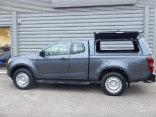 52000 : Hyundai Chaumont - Garage Michel Bazin - ISUZU D-Max - D-Max - Obsidian Gray métalisé - Transmission intégrale enclenc - Diesel