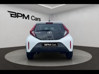 75013 : Hyundai Paris 13 - BPM Cars - TOYOTA Aygo X - Aygo X - Blanc - Traction - Essence