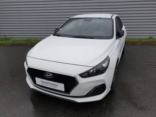 29200 : Hyundai Brest - Iroise Automobiles - HYUNDAI i30 - i30 - Polar White - Traction - Diesel