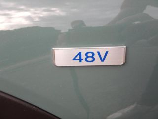 52000 : Hyundai Chaumont - Garage Michel Bazin - HYUNDAI Bayon - Bayon - Mangrove Green Métal/Toit/rétros Black - Traction - Essence/Micro-Hybride
