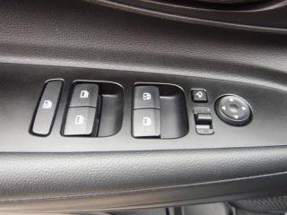 52000 : Hyundai Chaumont - Garage Michel Bazin - HYUNDAI Bayon - Bayon - Mangrove Green Métal/Toit/rétros Black - Traction - Essence/Micro-Hybride