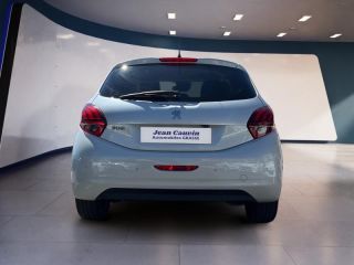 06130 : Hyundai Grasse - Garage Jean Cauvin - PEUGEOT 208 - 208 - BLANCHE - Traction - Essence
