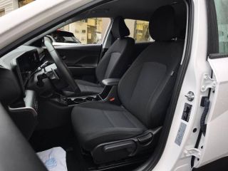 19100 : Hyundai Brive-la-Gaillarde - Garage Pouget - HYUNDAI Kona - Kona - Atlas White - Traction - Hybride : Essence/Electrique