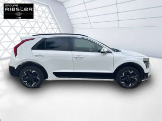 02200 : Hyundai Soissons - Protea by Riester - KIA NIRO EV Premium Business - NIRO ELECTRIQUE II - Blanc - Automate à fonct. Continu - Courant électrique