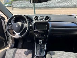 89100 : Hyundai Sens - APS - SUZUKI Vitara - Vitara - Silky Silver métallisé 2 - Traction - Hybride : Essence/Electrique