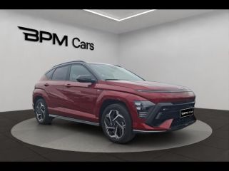 45200 : Hyundai Montargis - BPM Cars - HYUNDAI Kona - Kona - Ultimate Red métallisé/Toit/rétros Black - Traction - Hybride : Essence/Electrique