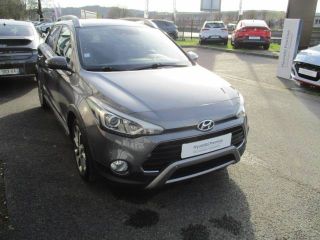 91150 : Hyundai Étampes -CAP Fournier - HYUNDAI i20 Active - i20 II - Gris - Boîte séquentielle - Essence sans plomb