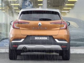 57200 : Hyundai Sarreguemines - Theobald Automobiles - RENAULT Captur - Captur - Orange Atacama/Noir Etoile - Traction - Essence