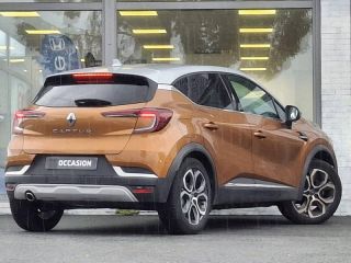 57200 : Hyundai Sarreguemines - Theobald Automobiles - RENAULT Captur - Captur - Orange Atacama/Noir Etoile - Traction - Essence
