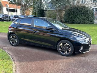 62360 : Hyundai Boulogne-sur-Mer - Garage Du Château - HYUNDAI i20 Intuitive - i20 III - Noir - Boîte manuelle - Essence sans plomb