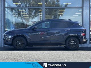 57200 : Hyundai Sarreguemines - Theobald Automobiles - HYUNDAI Kona - Kona - Sailing Blue métallisé - Traction - Electrique
