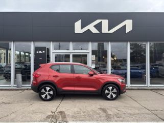 89100 : Hyundai Sens - APS - VOLVO XC40 - XC40 - Rouge Fusion - Traction - Essence
