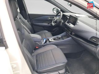 51100 : Hyundai Reims - HESS Automobile - NISSAN Qashqai - Qashqai - Blanc Lunaire Toit Noir - Traction - Hybride : Essence/Electrique