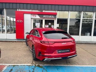 89100 : Hyundai Sens - APS - KIA ProCeed - ProCeed - Rouge Rubis métallisé - Traction - Essence