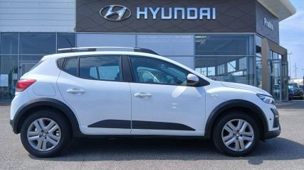 60880 : Hyundai Compiègne - Groupe PROTEA - DACIA SANDERO Stepway Confort - SANDERO III - BLANC - Boîte manuelle - Essence ou gaz