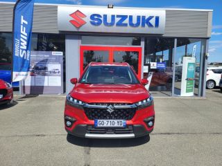 28600 : Hyundai Chartres - Alliance Automobile - SUZUKI S-Cross - S-Cross - Energetic Red Pearl métallisé - Transmission intégrale - Essence/Micro-Hybride