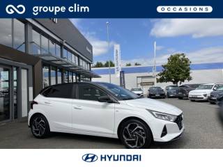 65000 : Hyundai Tarbes i-AUTO - HYUNDAI i20 - i20 - Polar White Métal/Toit/rétros Black - Traction - Essence/Micro-Hybride