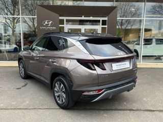 77240 : Hyundai Melun - CAP FOURNIER - HYUNDAI TUCSON Creative - TUCSON IV - Marron - Boîte automatique - Essence / Courant électrique