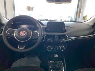 31200 : Hyundai TOULOUSE NORD - AUTO NORD - FIAT TIPO 5 PORTES MY21 Life Plus - TIPO II - Bleu - Boîte manuelle - Essence sans plomb