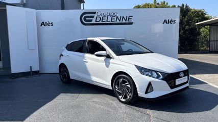 30100 : Hyundai Alès - Auto Hall - HYUNDAI i20 Intuitive - i20 III - Blanc - Automate sequentiel - Essence sans plomb