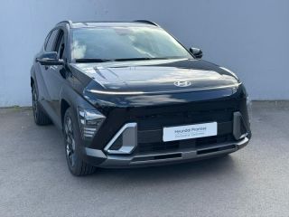 56600 : Hyundai Lorient - Auto Océane - HYUNDAI Kona - Kona - Abyss Black perlé métallisé - Traction - Hybride : Essence/Electrique