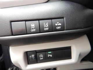 52000 : Hyundai Chaumont - Garage Michel Bazin - SUZUKI Swift - Swift - Premium Silver Metal - Traction - Essence/Micro-Hybride