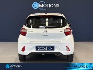 57685 : Hyundai Metz - Theobald Automobiles - HYUNDAI i10 - i10 - Sleek Silver Métal - Traction - Essence
