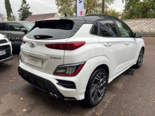 89100 : Hyundai Sens - APS - HYUNDAI Kona - Kona - Atlas White - Traction - Essence/Micro-Hybride