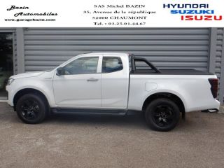 52000 : Hyundai Chaumont - Garage Michel Bazin - ISUZU D-Max - D-Max - Dolomite White Pearl métal - Transmission intégrale enclenc - Diesel