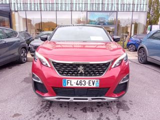 77600 : Hyundai Bussy-Saint-Georges - Protea by Riester - PEUGEOT 3008 GT Line - 3008 II - Rouge - Boîte automatique - Essence sans plomb