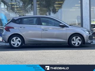 57200 : Hyundai Sarreguemines - Theobald Automobiles - HYUNDAI i20 - i20 - Elemental Brass Métal - Traction - Essence