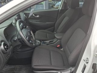 56000 : Hyundai Vannes - Park Lann Automobiles - HYUNDAI Kona - Kona - Atlas White - Traction - Hybride : Essence/Electrique