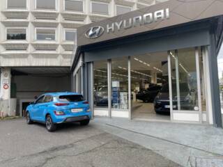 75013 : Hyundai Paris 13 - Bayard Automobiles - HYUNDAI Kona - Kona - Dive in jeju - Traction - Electrique