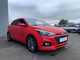 85000 : Hyundai La Roche-sur-Yon - Océane Auto - HYUNDAI i20 Intuitive - i20 II - Rouge - Boîte manuelle - Essence sans plomb