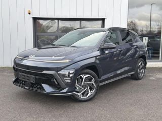 57685 : Hyundai Metz - Theobald Automobiles - HYUNDAI Kona - Kona - Denim Blue prl mtl/Toit/rétros Black - Traction - Hybride : Essence/Electrique