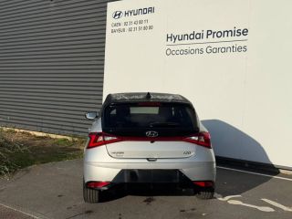 14100 : Hyundai Lisieux - Trajectoire Automobiles - HYUNDAI i20 - i20 - Sleek Silver Métal/Toit/rétros Black - Traction - Essence/Micro-Hybride
