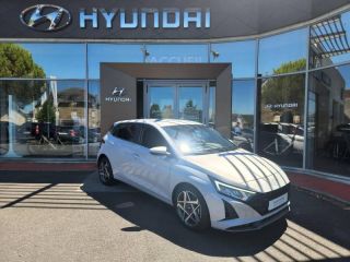 19100 : Hyundai Brive-la-Gaillarde - Garage Pouget - HYUNDAI i20 - i20 - Lumen Gray Métal - Traction - Essence/Micro-Hybride
