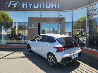 19100 : Hyundai Brive-la-Gaillarde - Garage Pouget - HYUNDAI i20 - i20 - Lumen Gray Métal - Traction - Essence/Micro-Hybride
