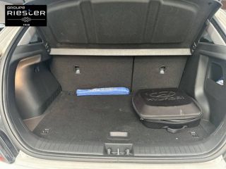 60740 : Hyundai Saint-Maximin - Protea by Riester - HYUNDAI KONA ELECTRIC Intuitive - KONA ELECTRIQUE - BLANC - Automate à fonct. Continu - Courant électrique