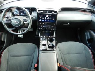 52000 : Hyundai Chaumont - Garage Michel Bazin - HYUNDAI Tucson - Tucson - Sunset Red Métal/Toit/rétros Black - Traction - Hybride : Essence/Electrique