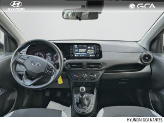 44800 : Hyundai NANTES SAINT HERBLAIN - GCH NANTES - HYUNDAI i10 - i10 - Sleek Silver Métal - Traction - Essence
