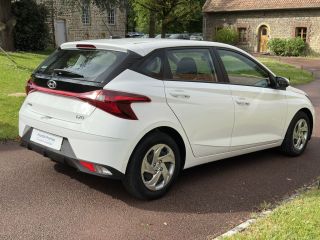 62360 : Hyundai Boulogne-sur-Mer - Garage Du Château - HYUNDAI i20 Initia - i20 III - Blanc - Boîte manuelle - Essence sans plomb