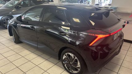 95500 : Hyundai Gonesse - ABVV - MG MG4 Luxury - MG4 - Noir - Automate à fonct. Continu - Courant électrique