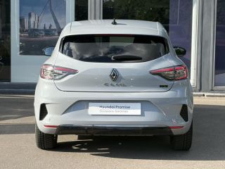 57100 : Hyundai Thionville - Théobald Automobiles - RENAULT Clio - Clio - Blanc Glacier - Traction - Hybride : Essence/Electrique