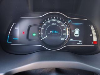 59640 : Hyundai Dunkerque - Europ'Auto - HYUNDAI Kona - Kona - Shimmering Silver Métal - Traction - Electrique
