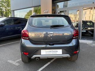 95100 : Hyundai Argenteuil - BNA - DACIA Sandero - Sandero - Gris Comète - Traction - Diesel